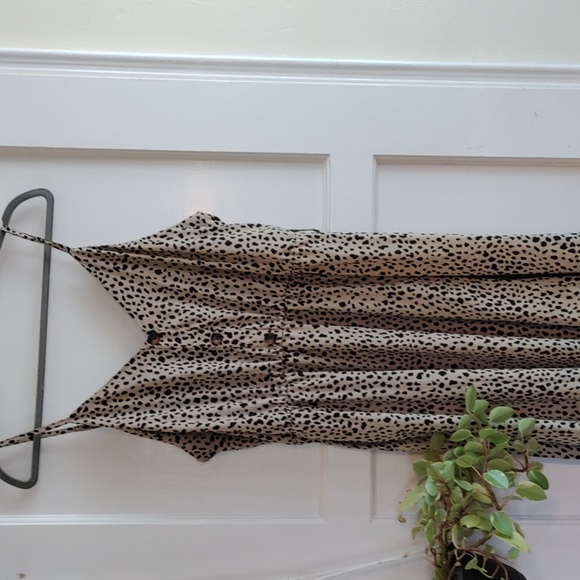 Leopard Print Maxi Dress - Picture 2 of 6